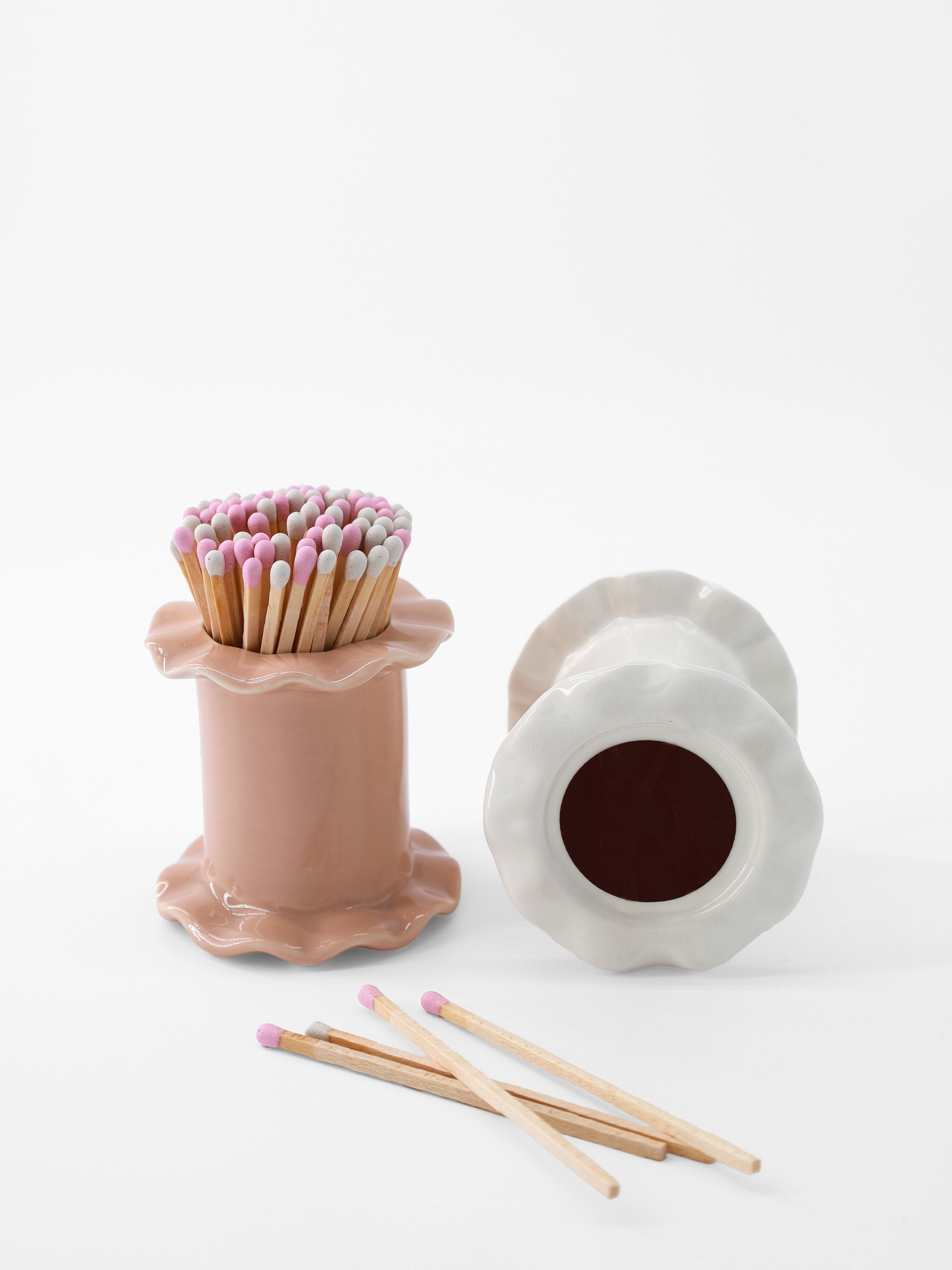 Ruffle Matchstick Holder