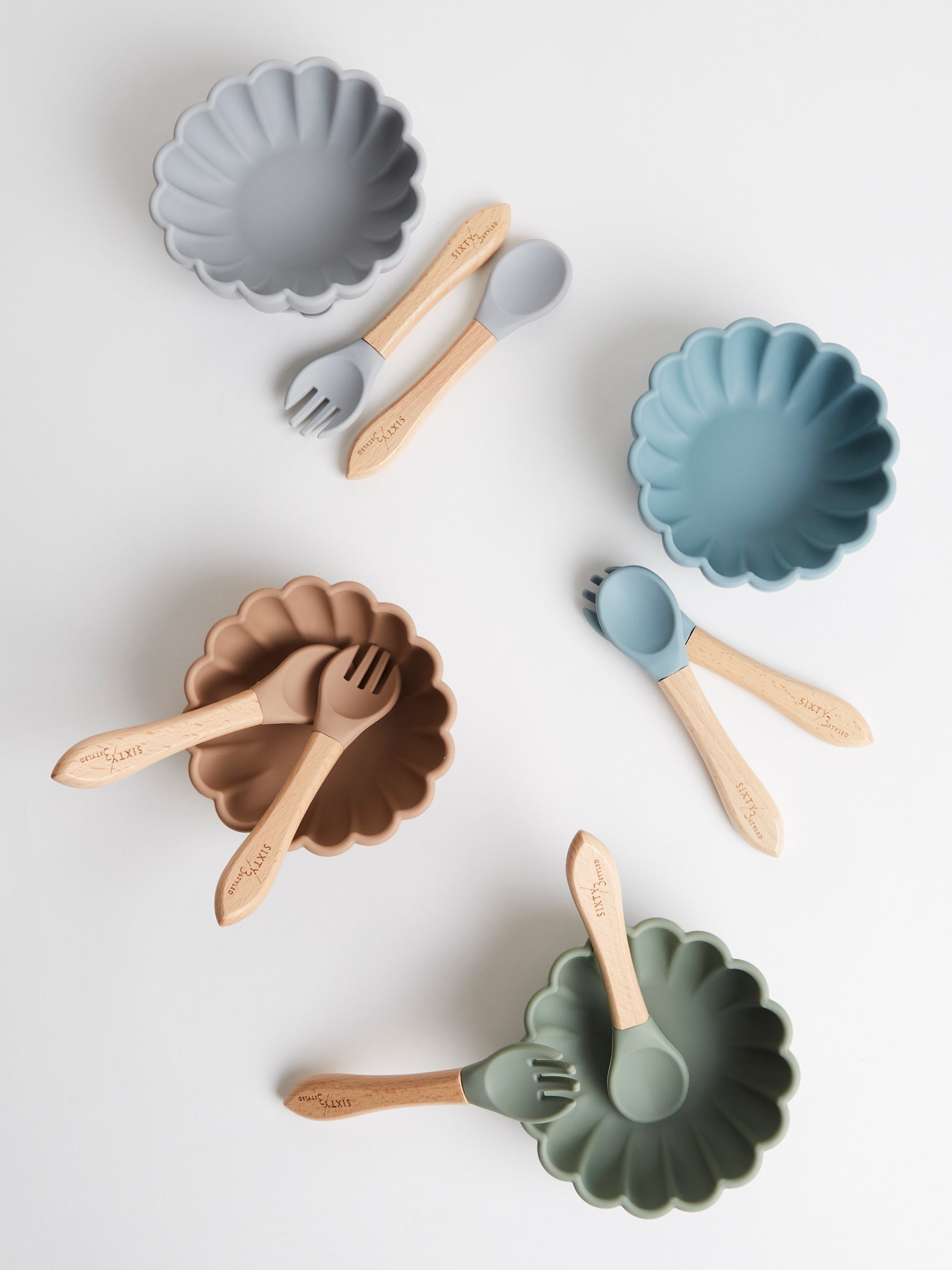 Little Daphne Tableware Set in Powder