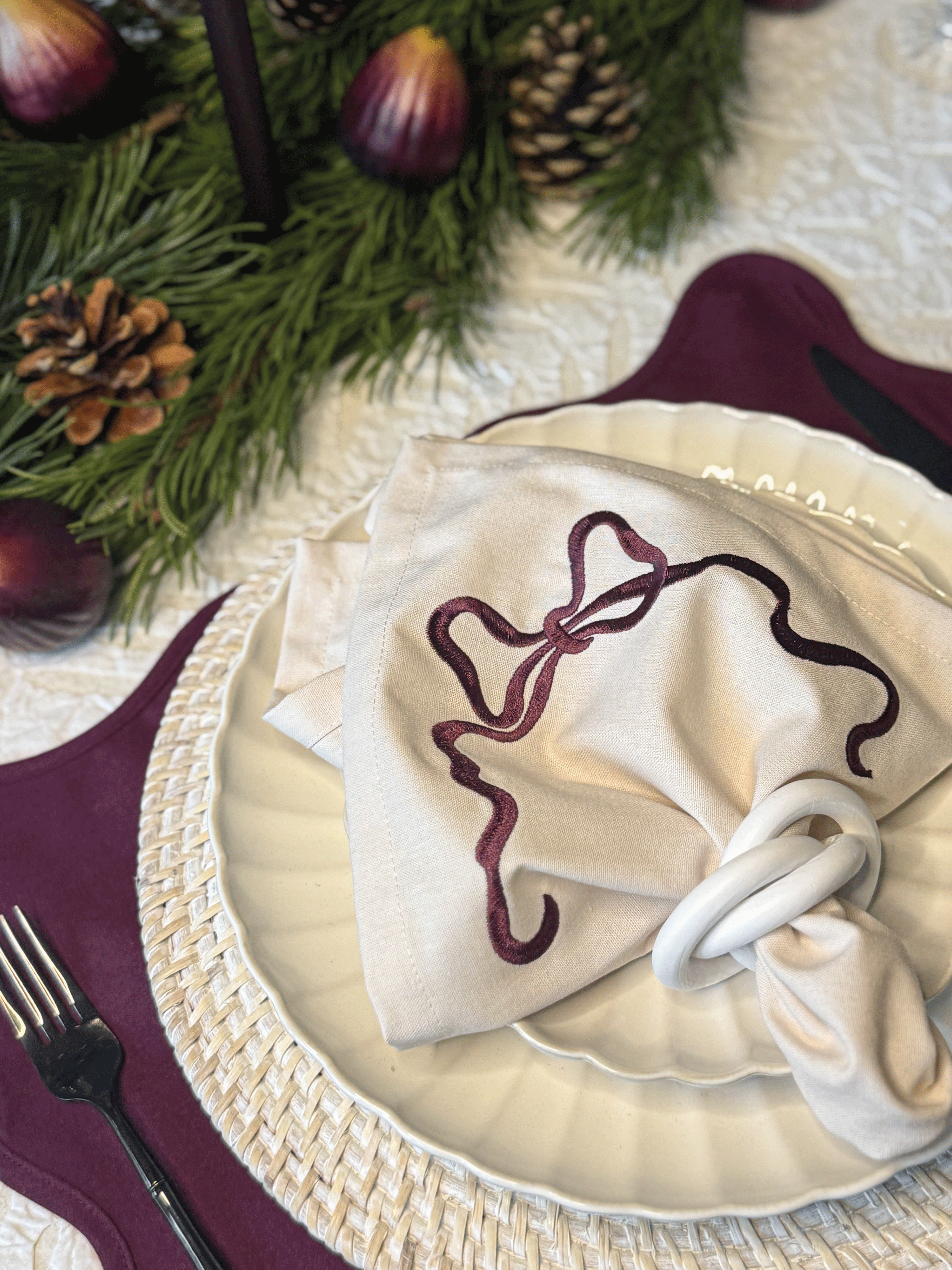 Alma Bow Napkin (Set of 4)